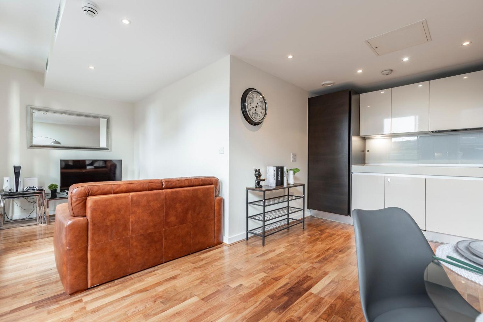 Apartment Modern *